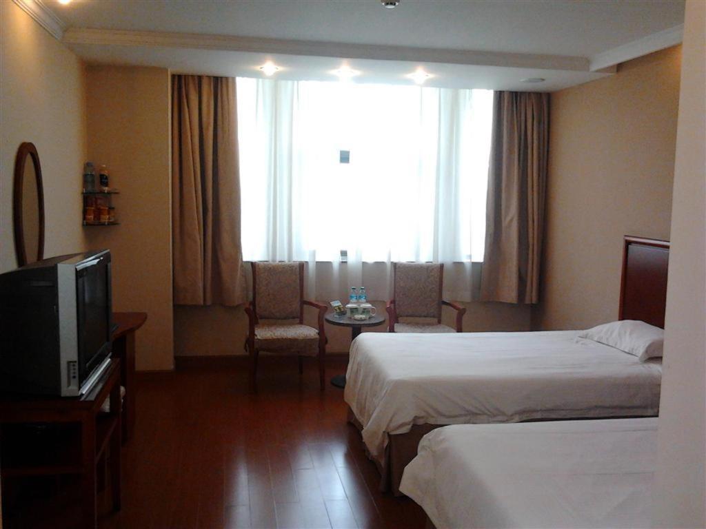 Greentree Inn Jiujiang Railway Station Business Hotel Δωμάτιο φωτογραφία