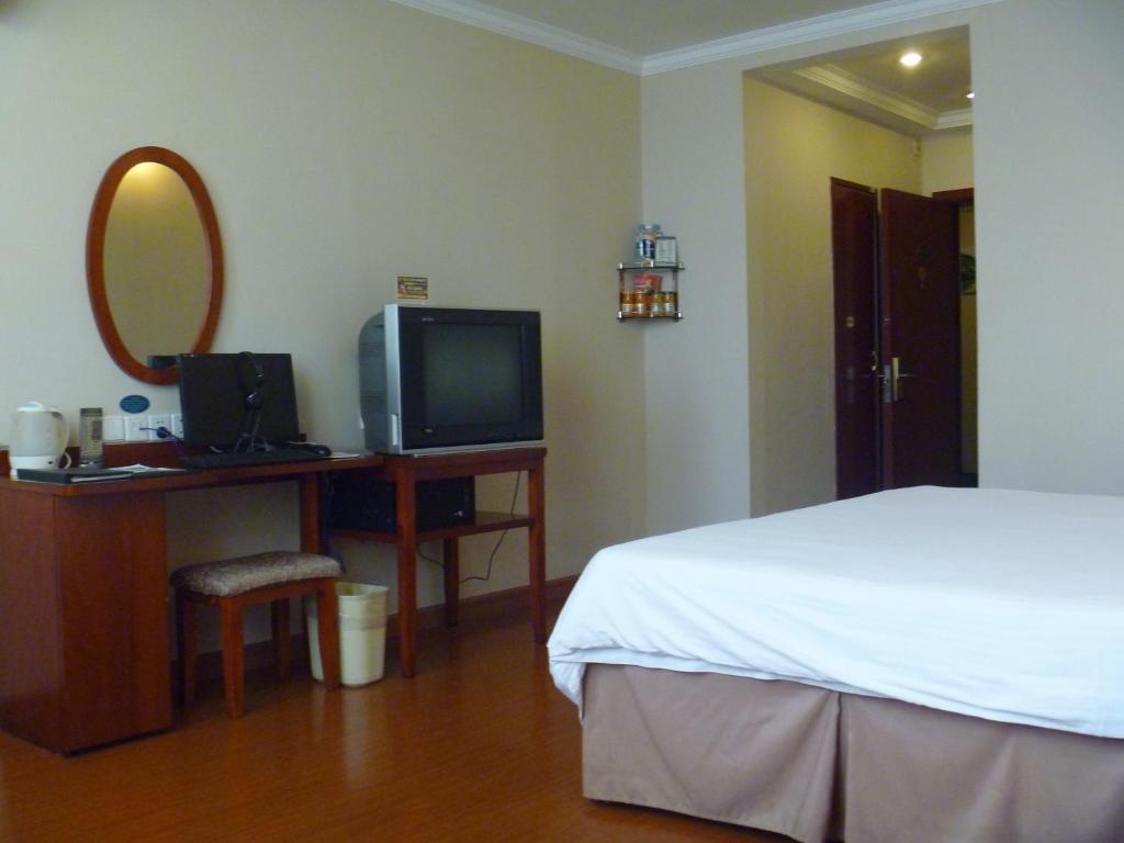 Greentree Inn Jiujiang Railway Station Business Hotel Δωμάτιο φωτογραφία